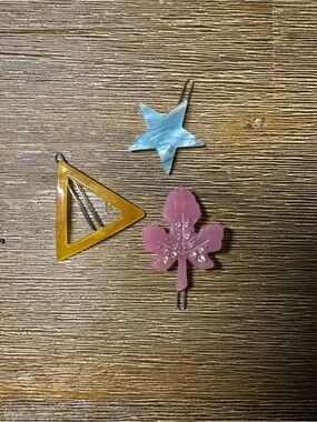 Decorative Hair Clips Set - Pink Leaf, Blue Star & Yellow Triangle